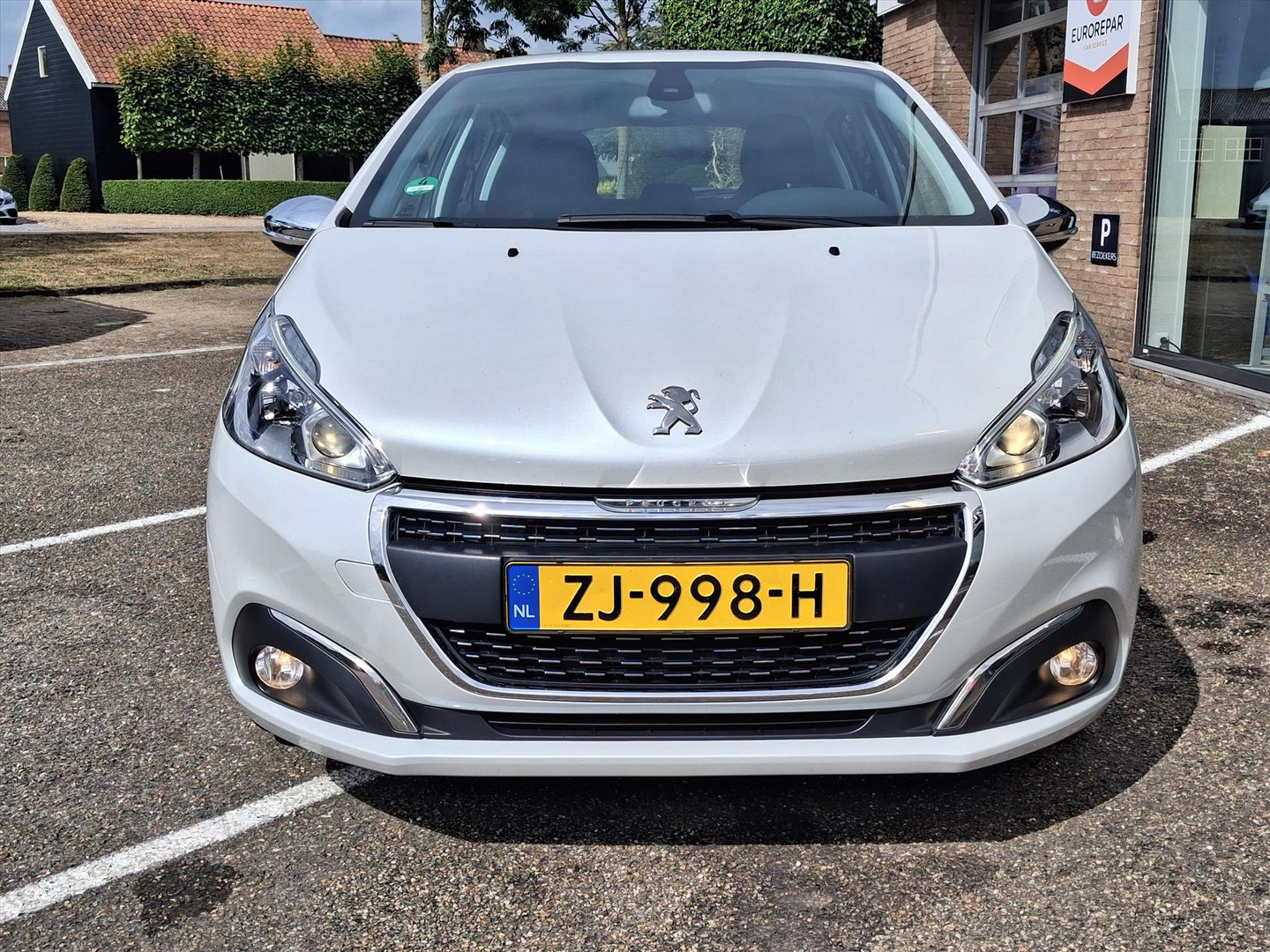 Peugeot