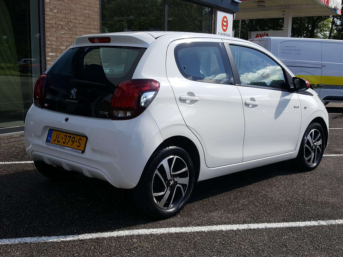 Peugeot