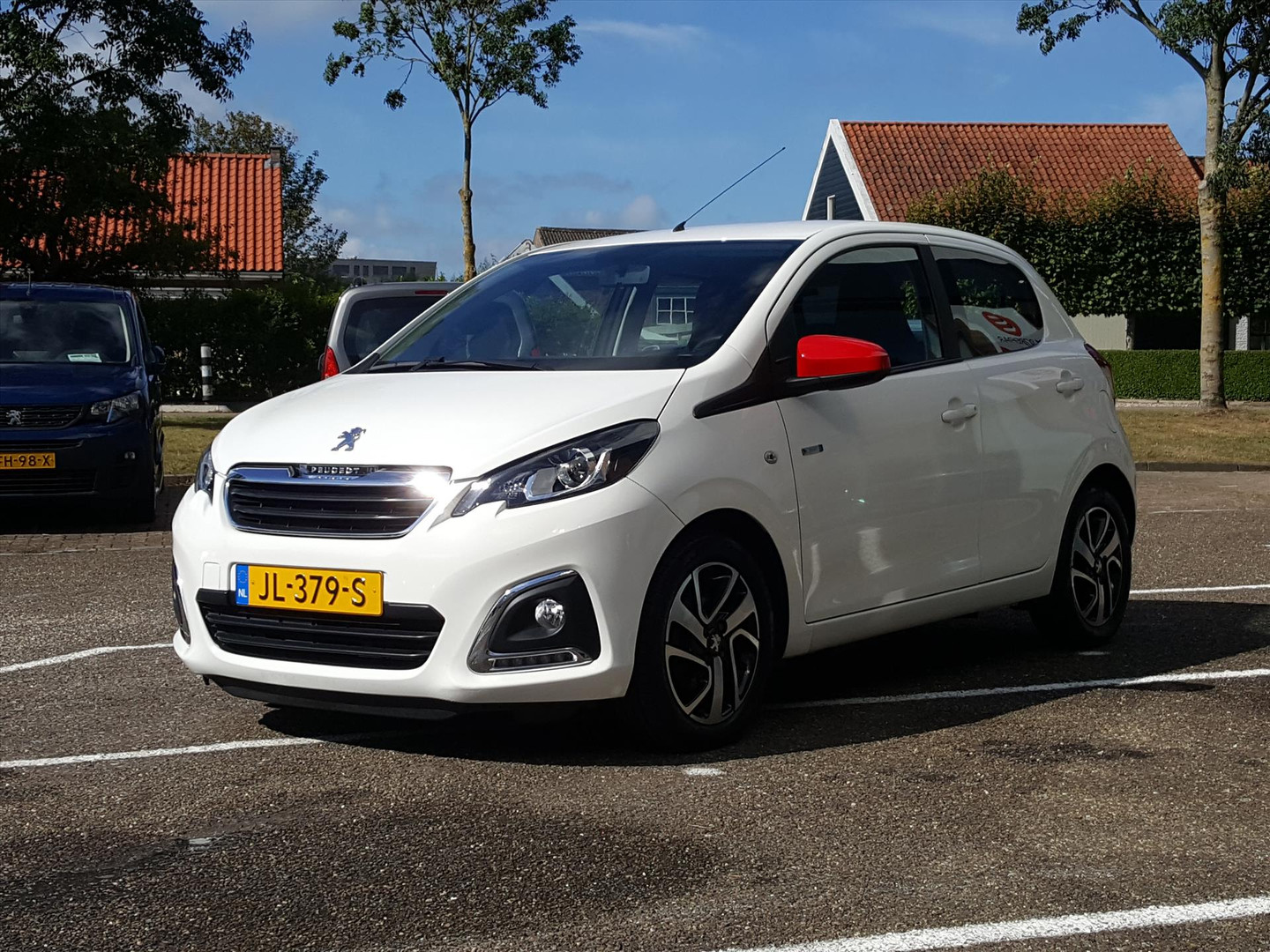 Peugeot
