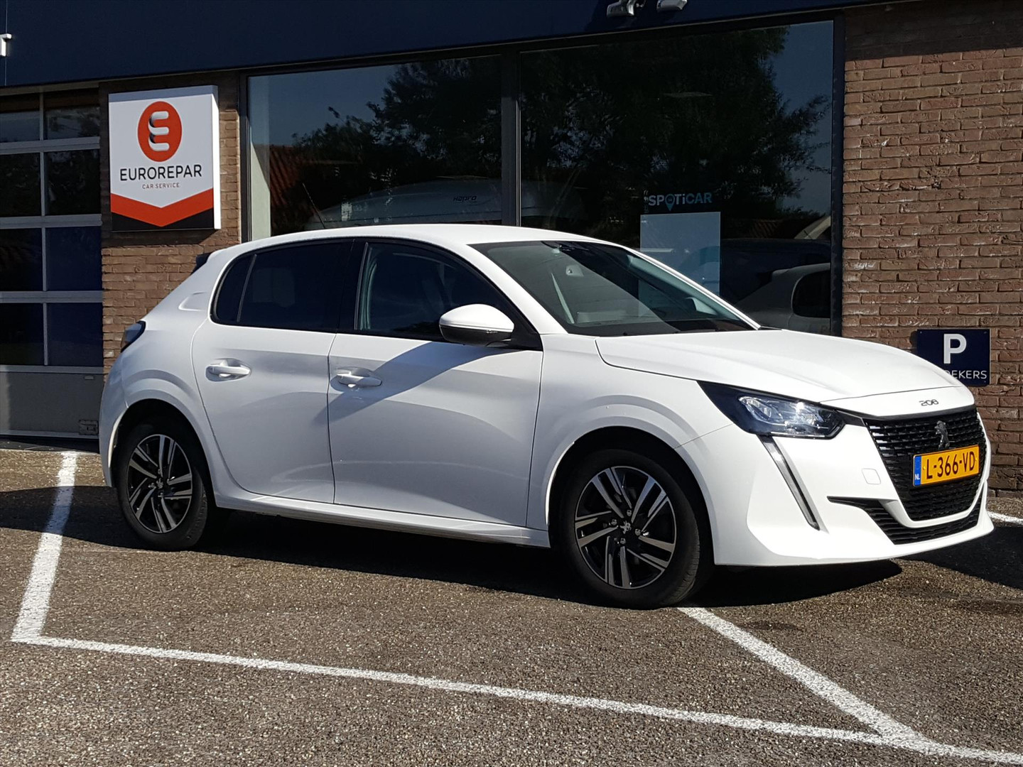 Peugeot