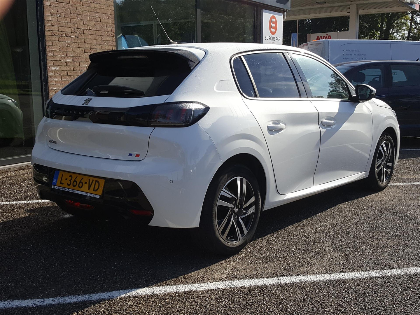 Peugeot