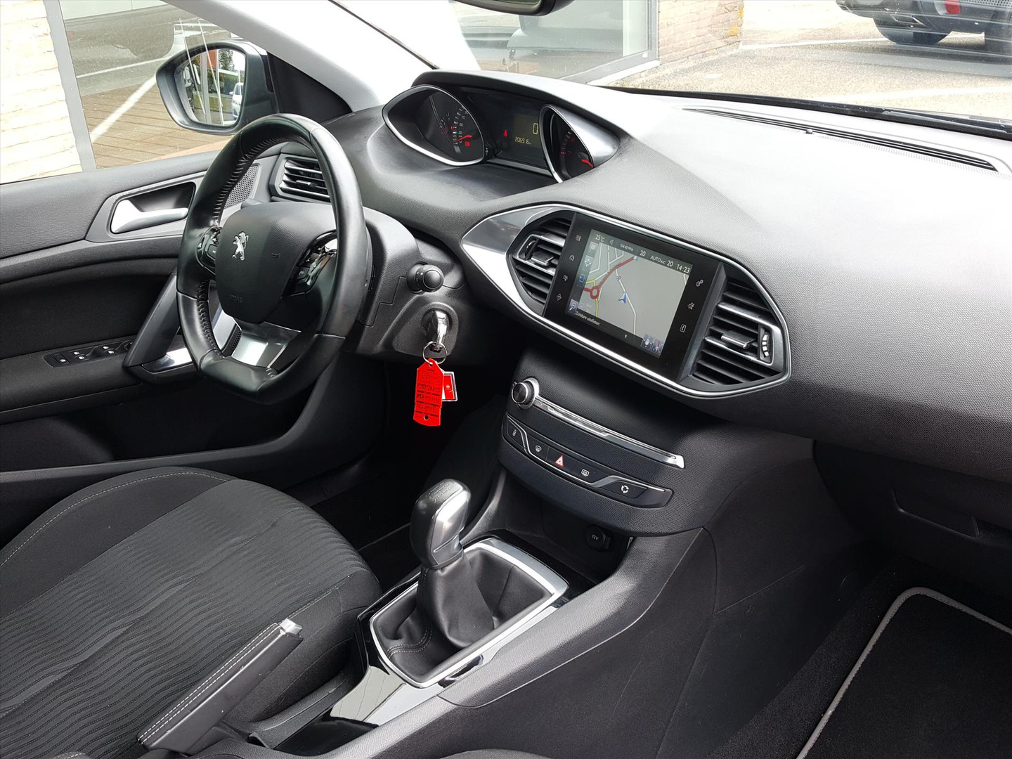 Peugeot