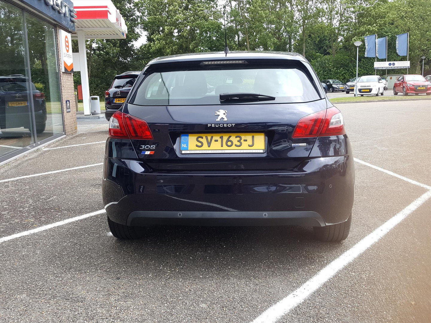 Peugeot