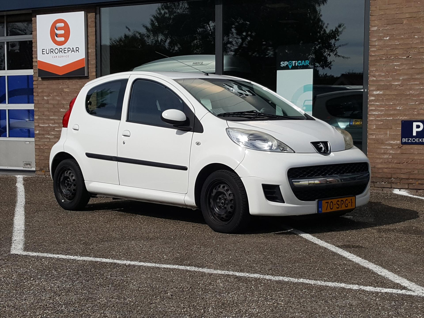 Peugeot