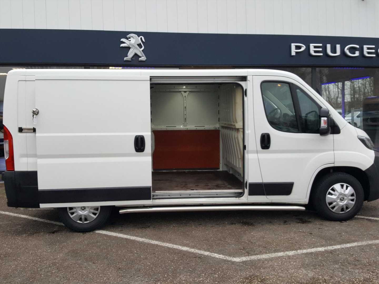 Peugeot