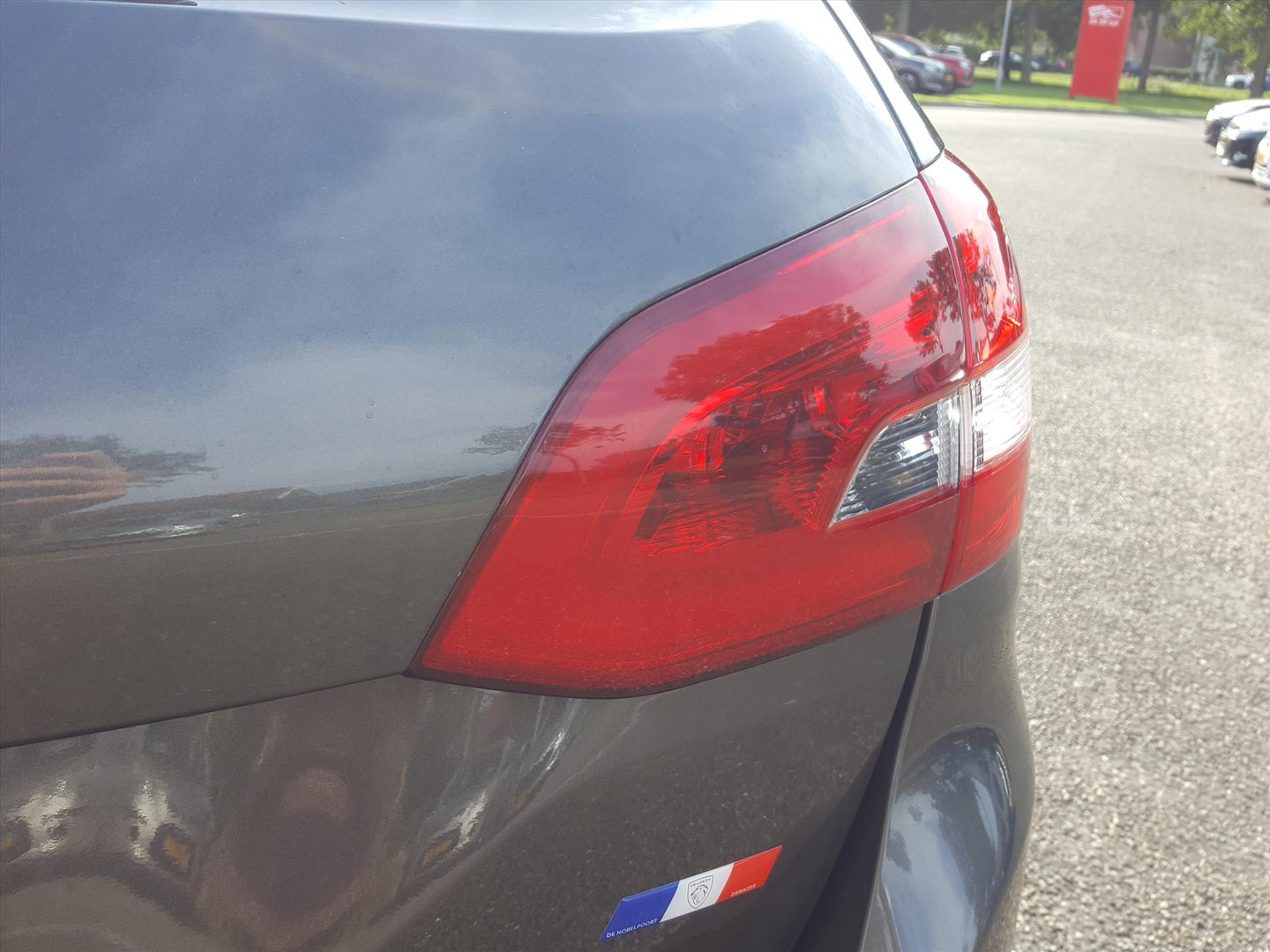 Peugeot