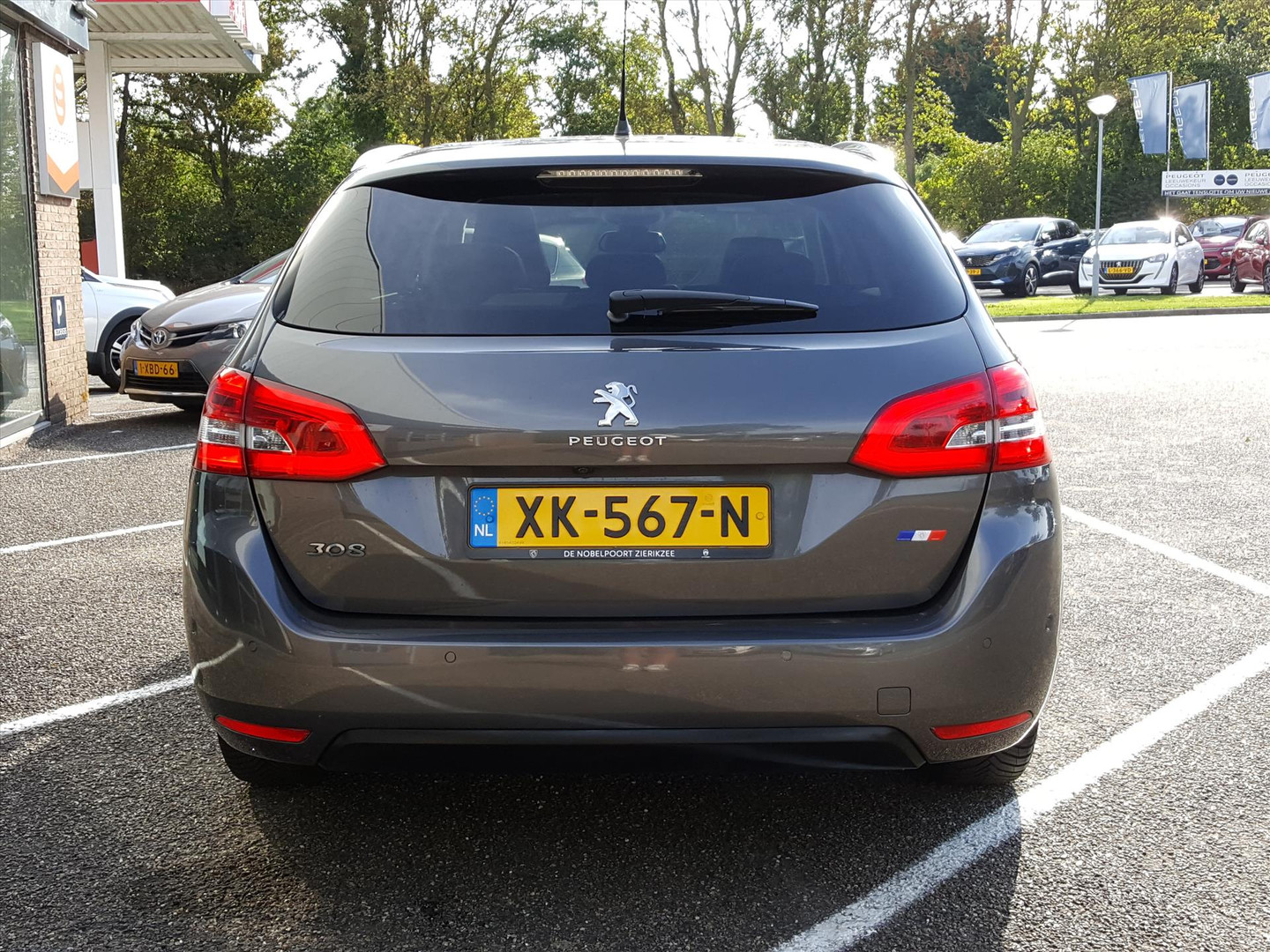 Peugeot