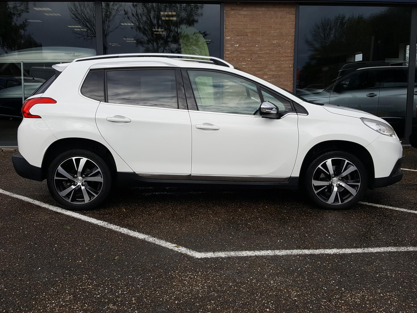 Peugeot Peugeot