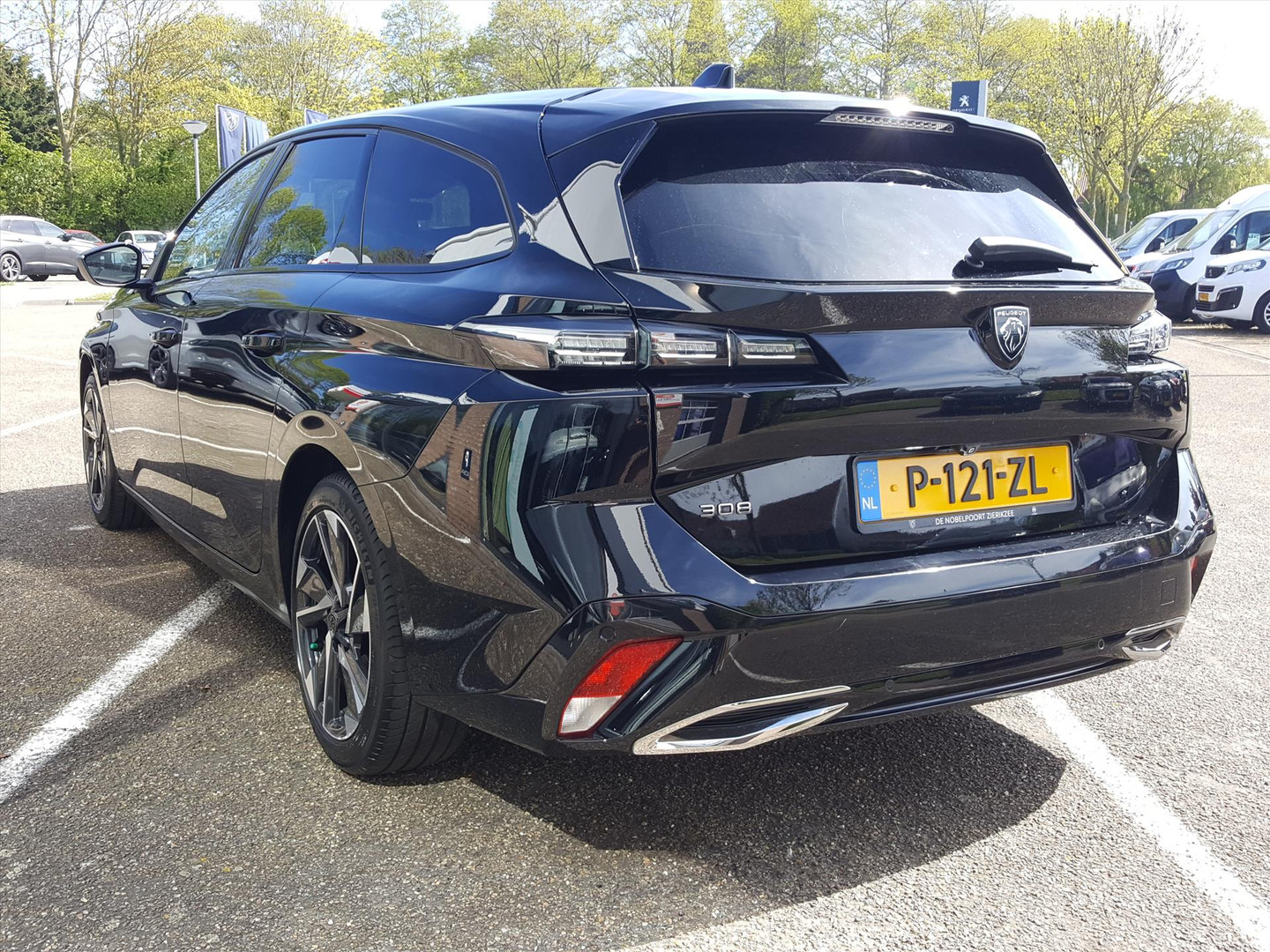 Peugeot Peugeot
