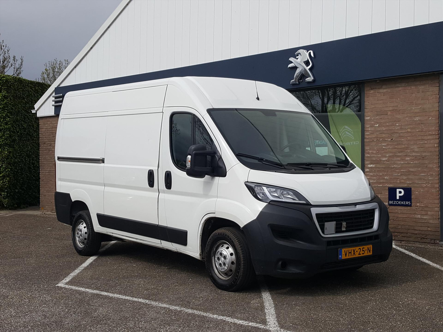 Peugeot