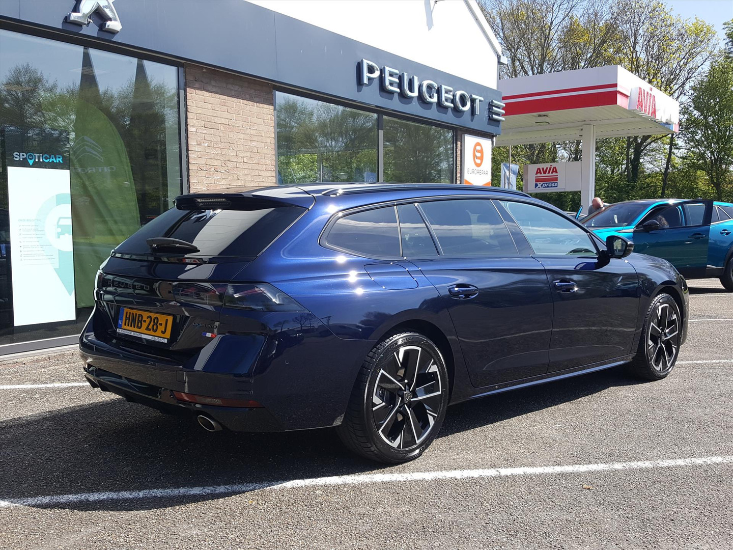 Peugeot Peugeot