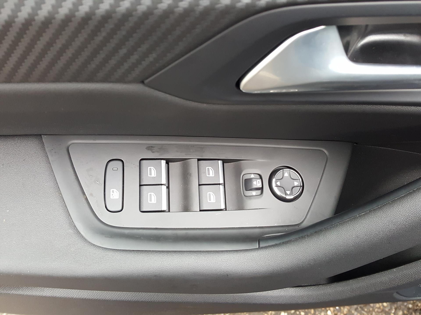Peugeot Peugeot