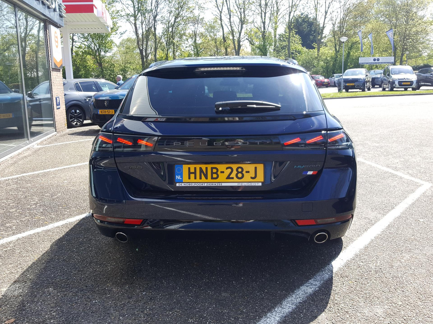 Peugeot Peugeot