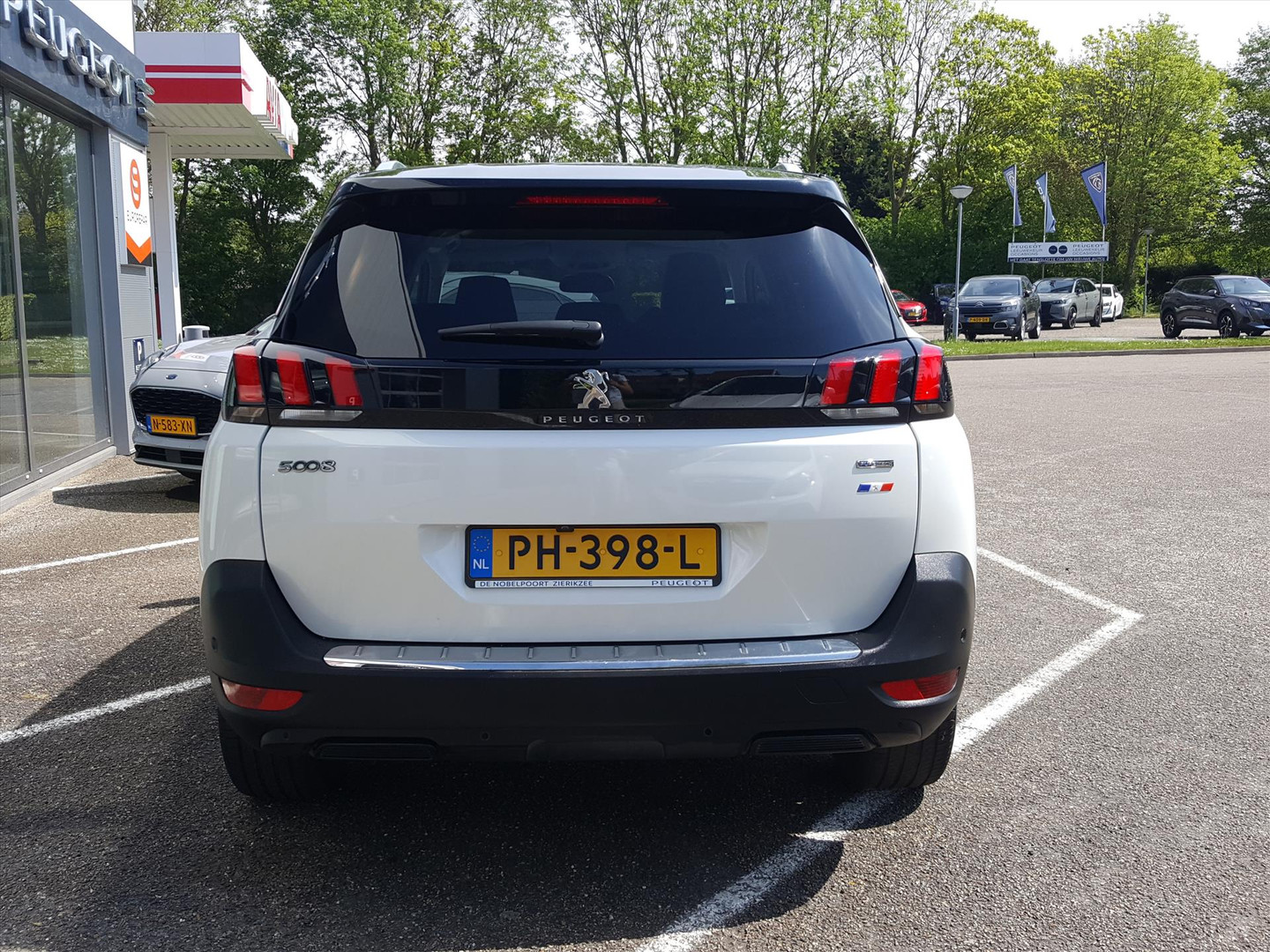 Peugeot