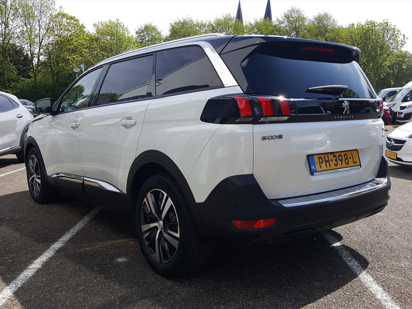 Peugeot