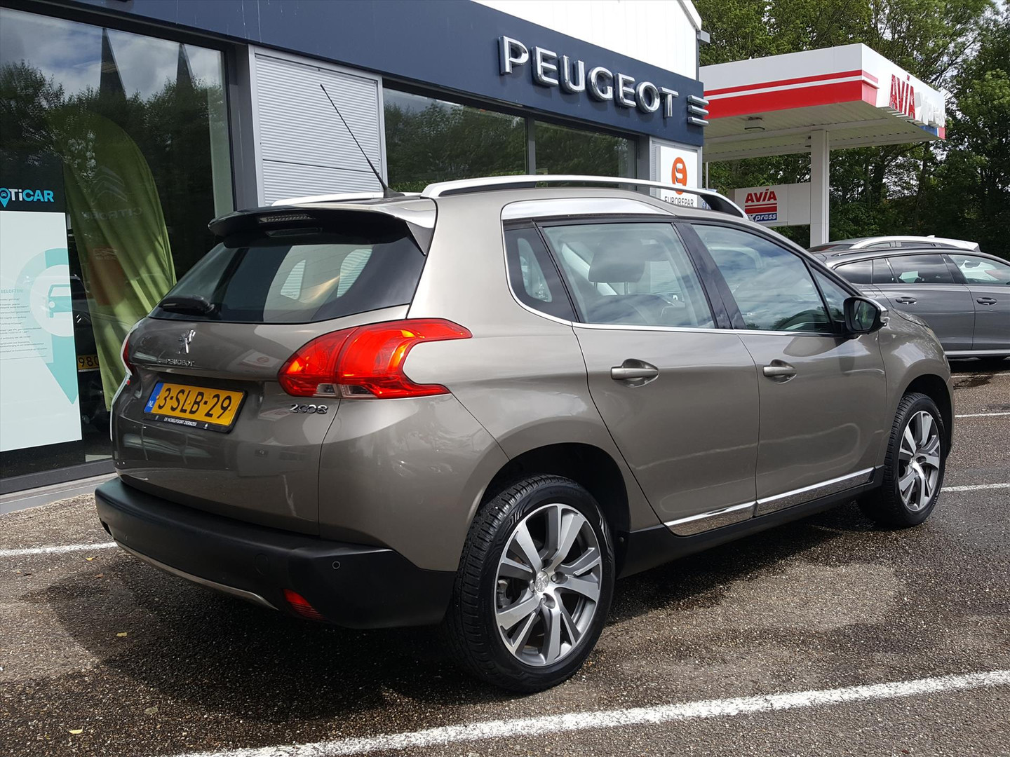 Peugeot Peugeot