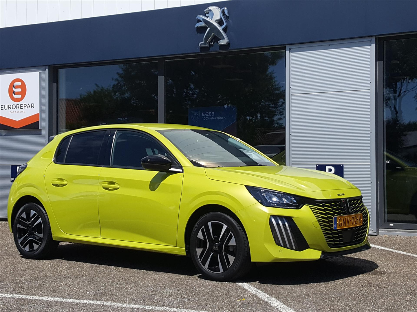 Peugeot 208