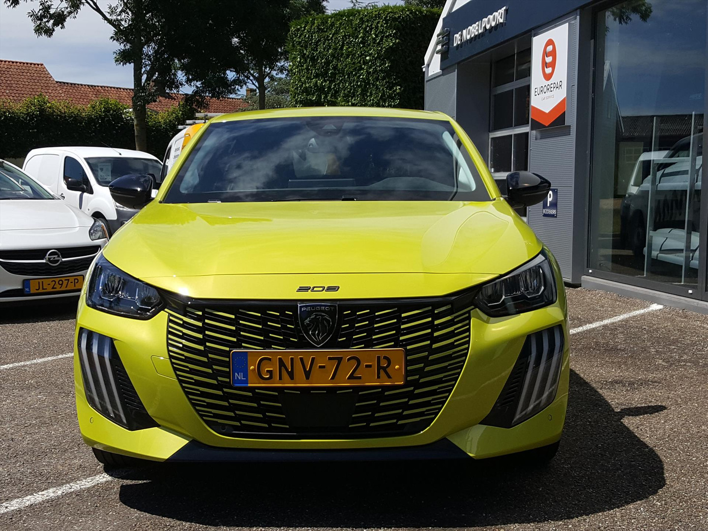 Peugeot