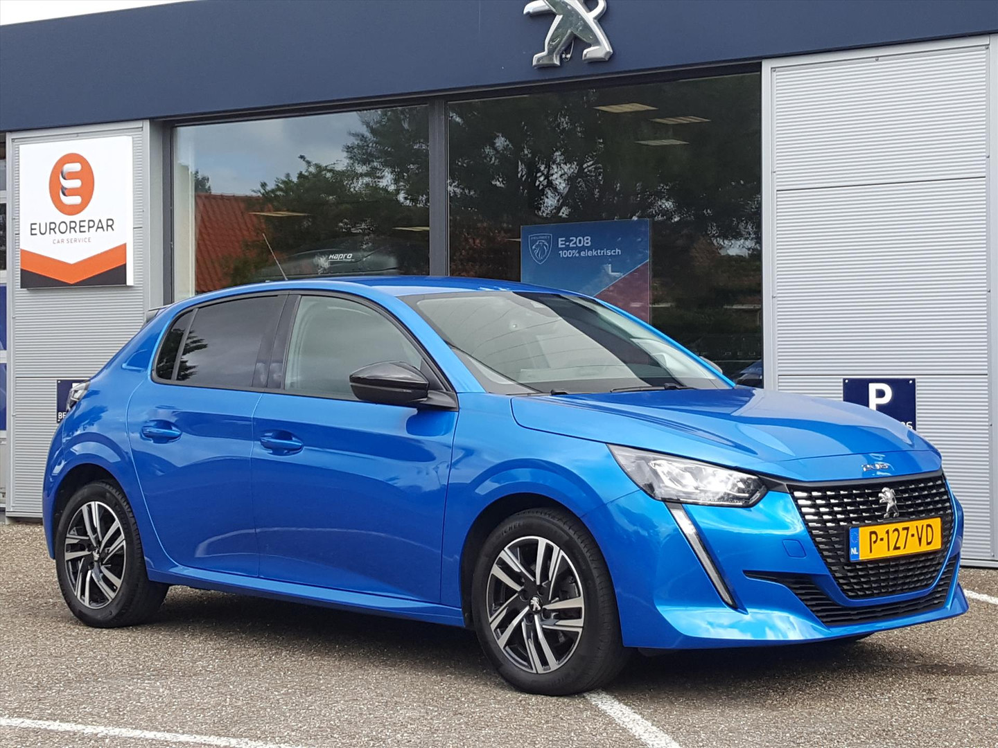 Peugeot 208