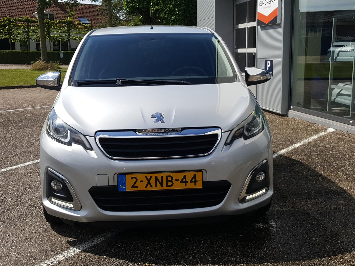 Peugeot