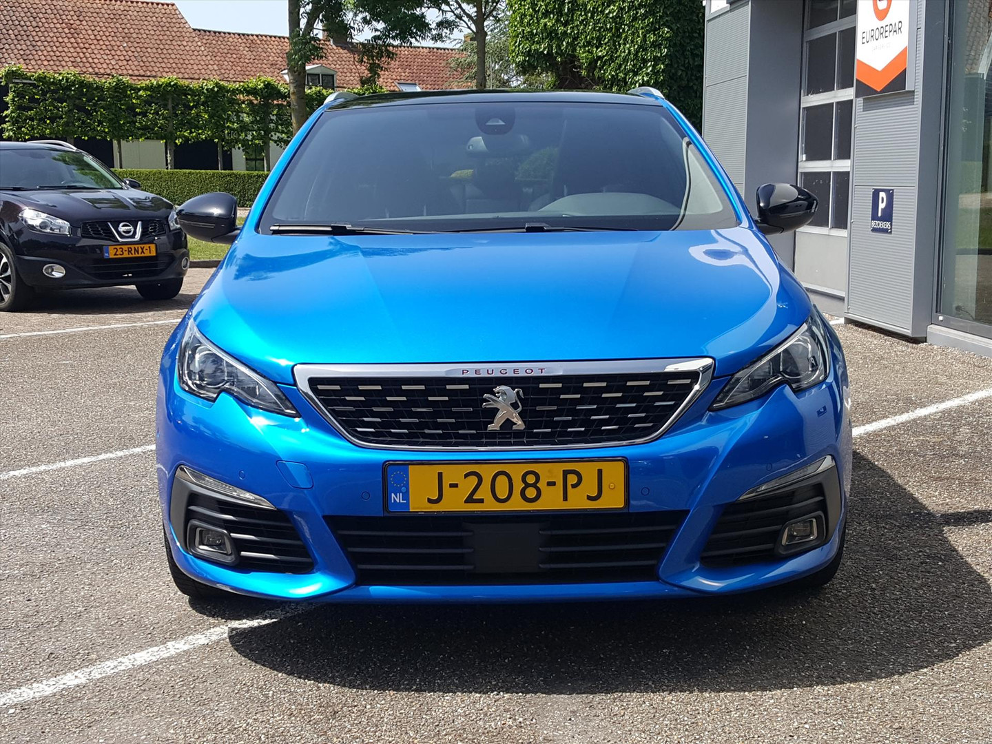 Peugeot Peugeot