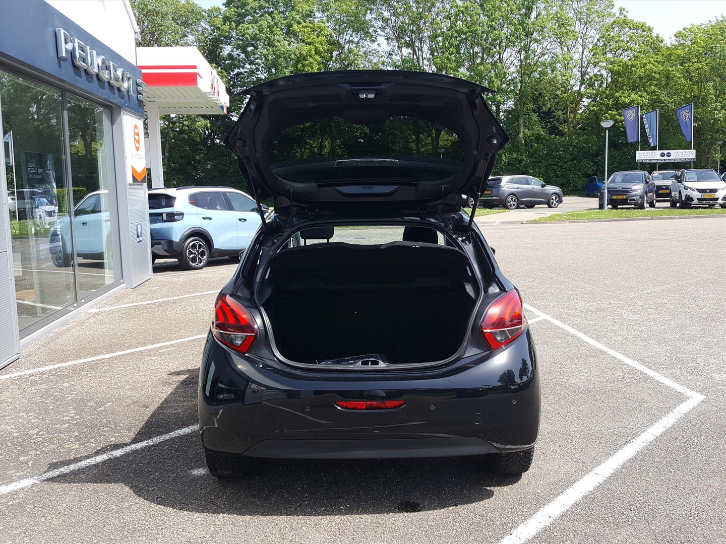 Peugeot