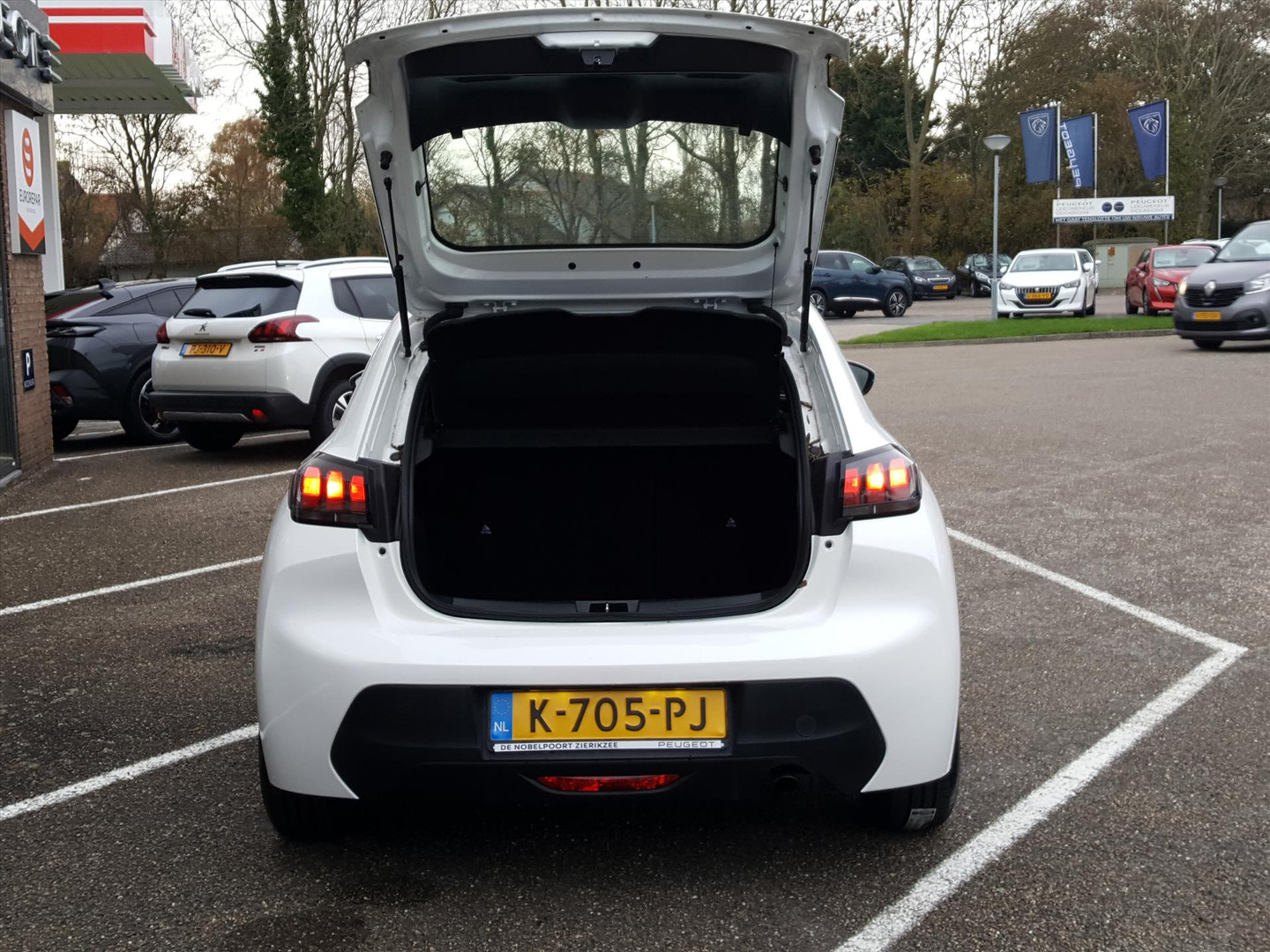 Peugeot
