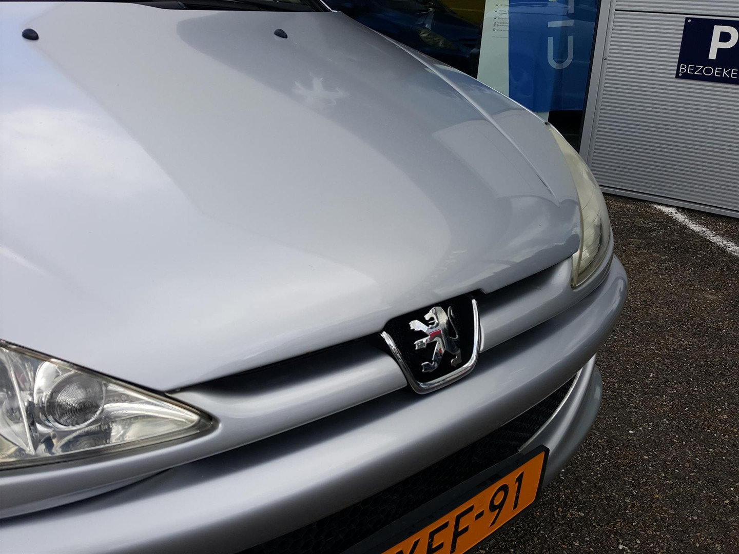 Peugeot