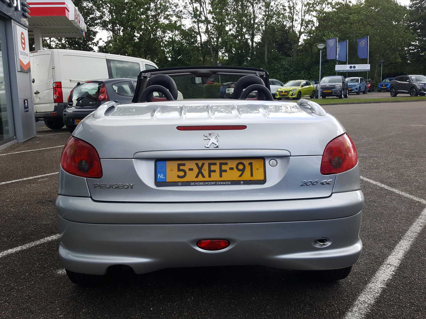 Peugeot