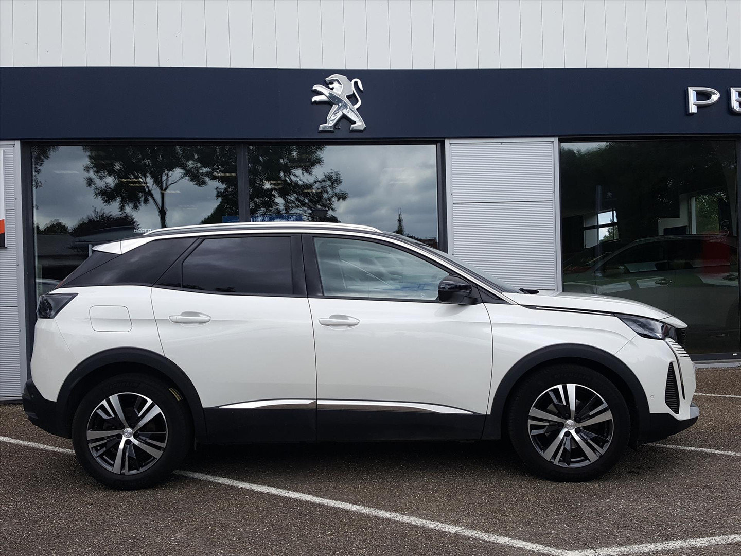 Peugeot Peugeot