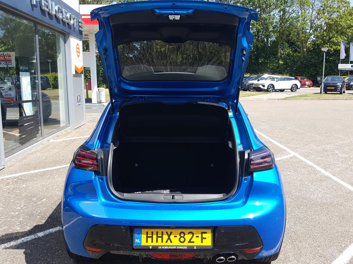 Peugeot