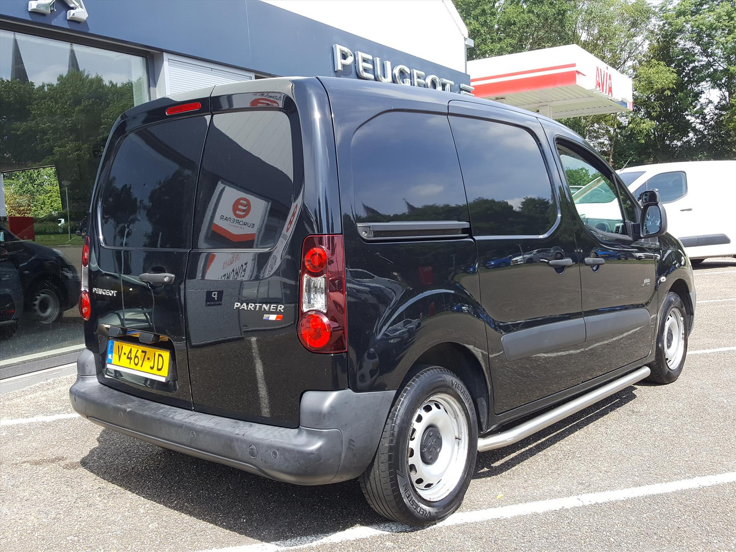Peugeot