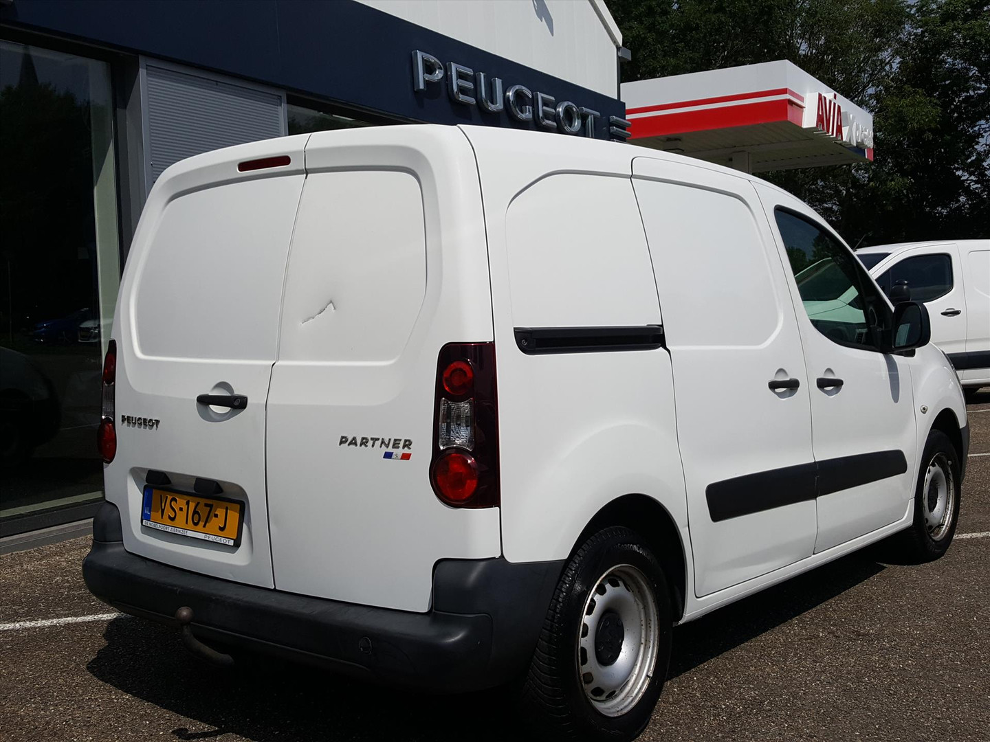 Peugeot