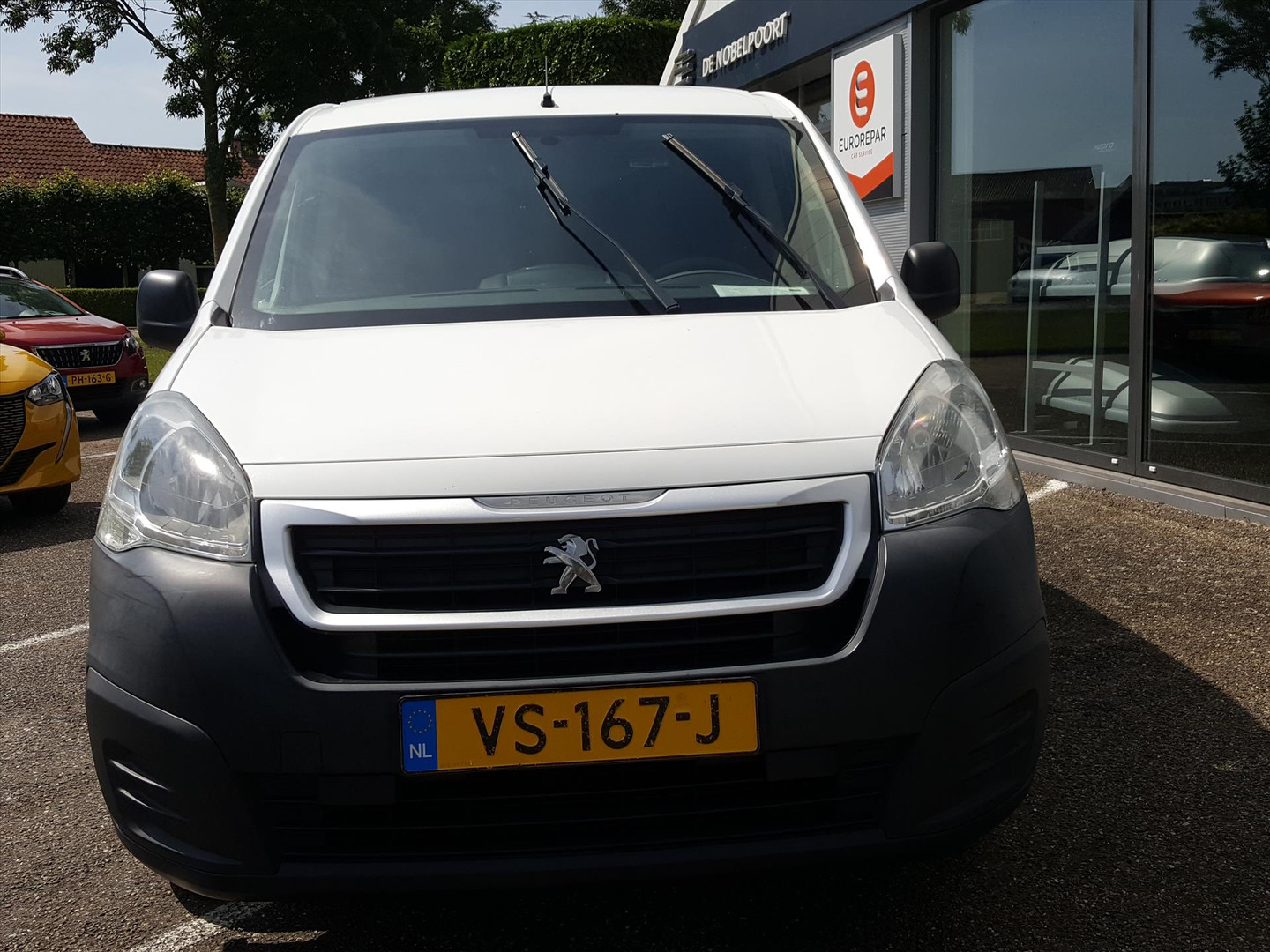 Peugeot