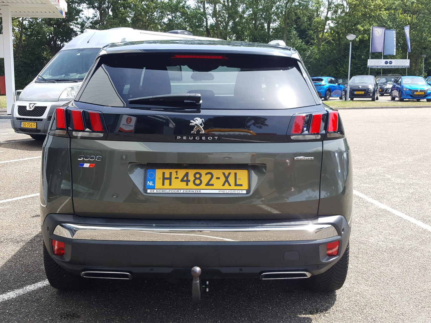 Peugeot Peugeot