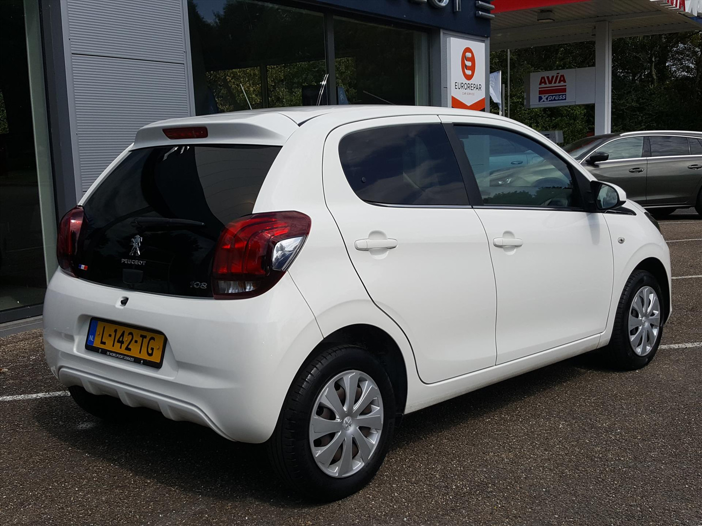Peugeot