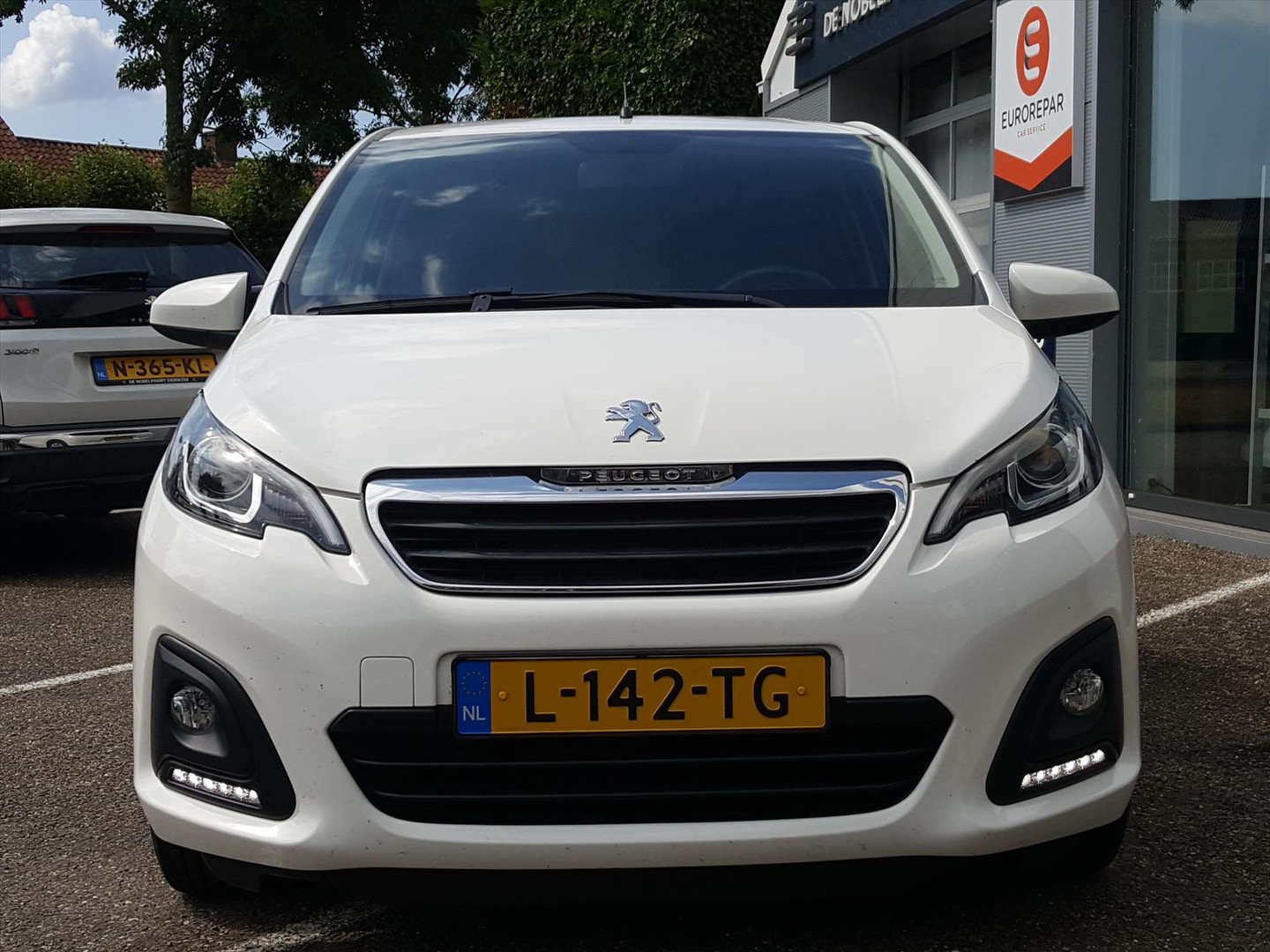 Peugeot