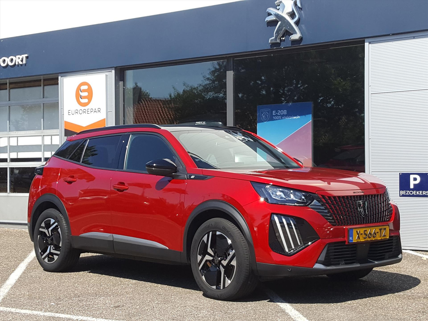 Peugeot e-2008