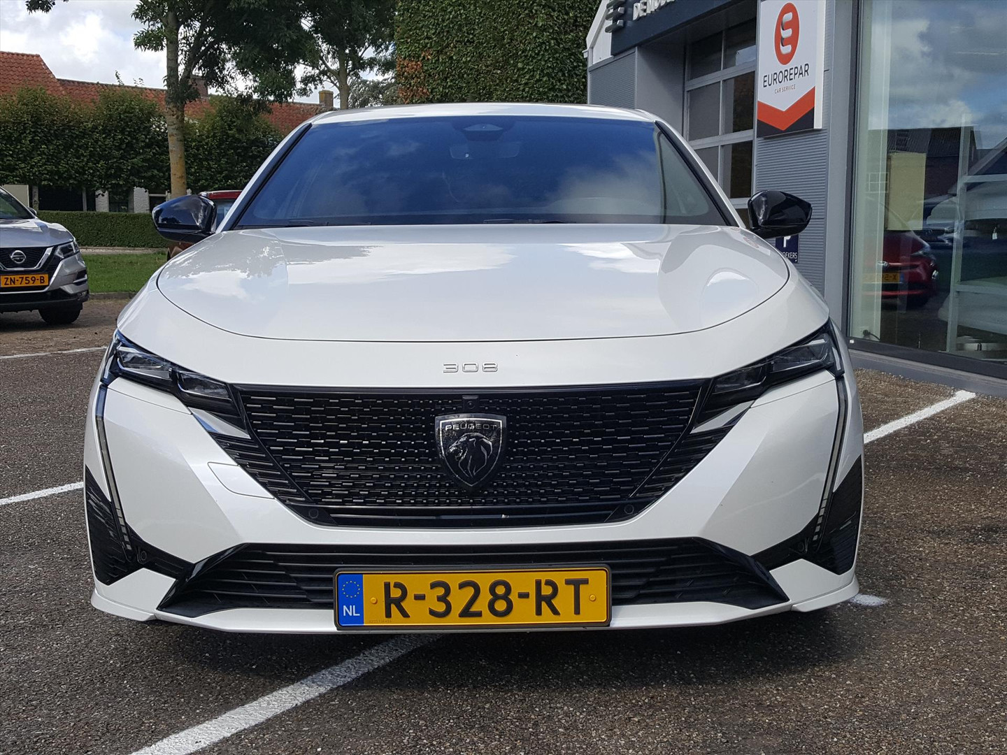 Peugeot Peugeot