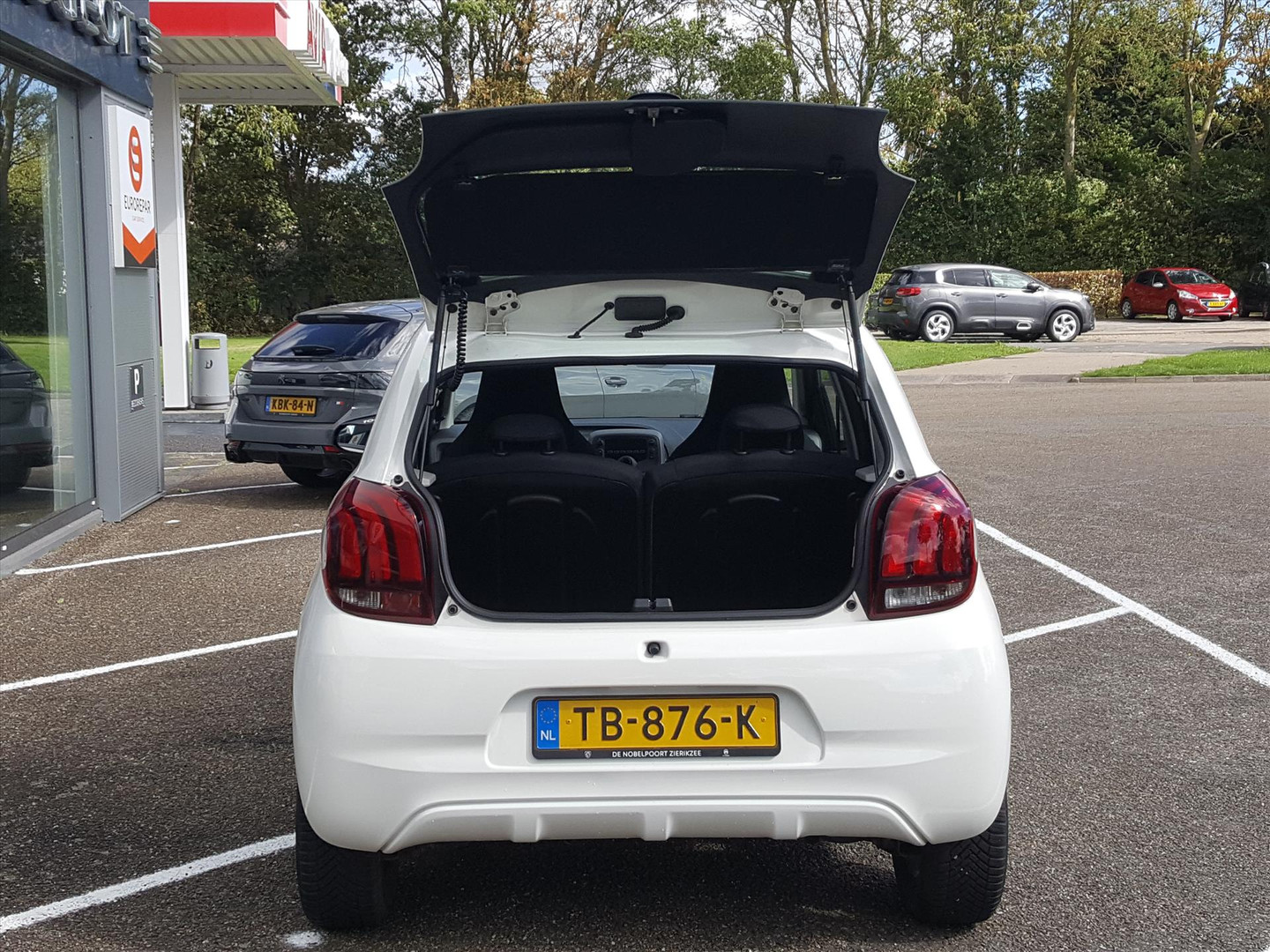 Peugeot