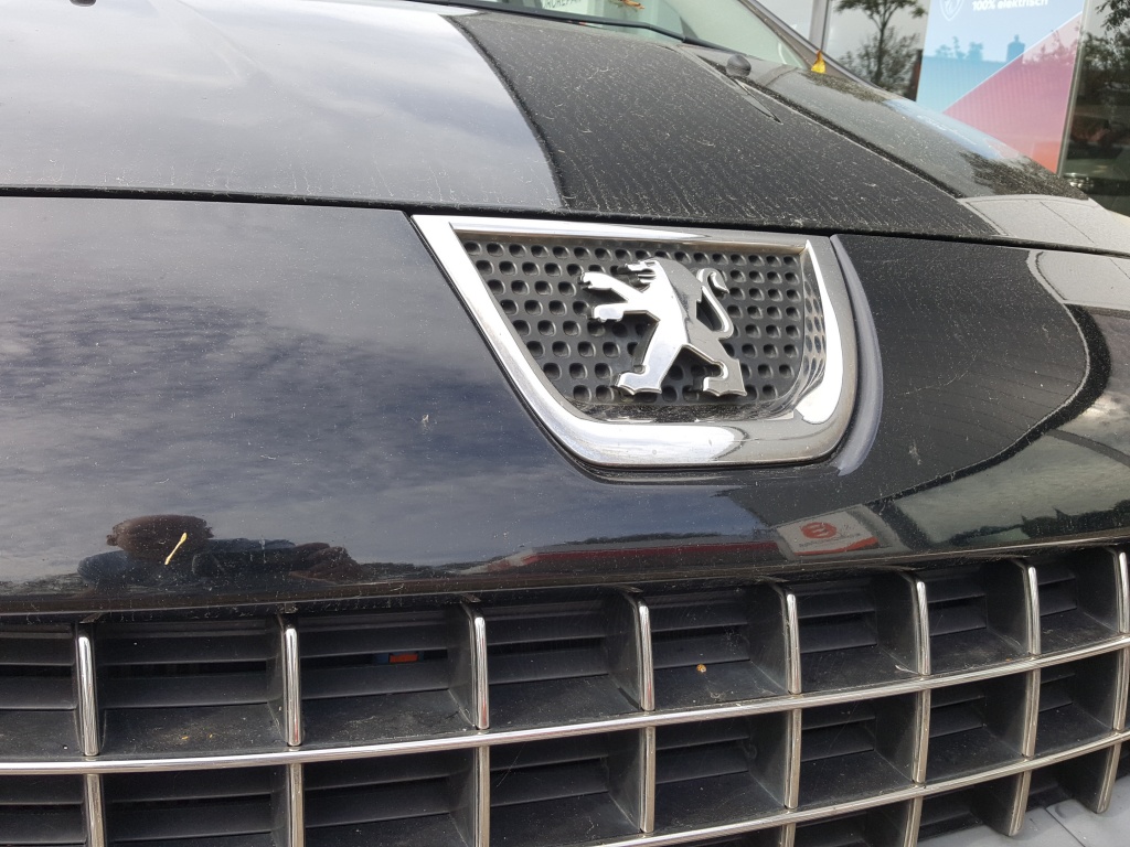Peugeot Peugeot