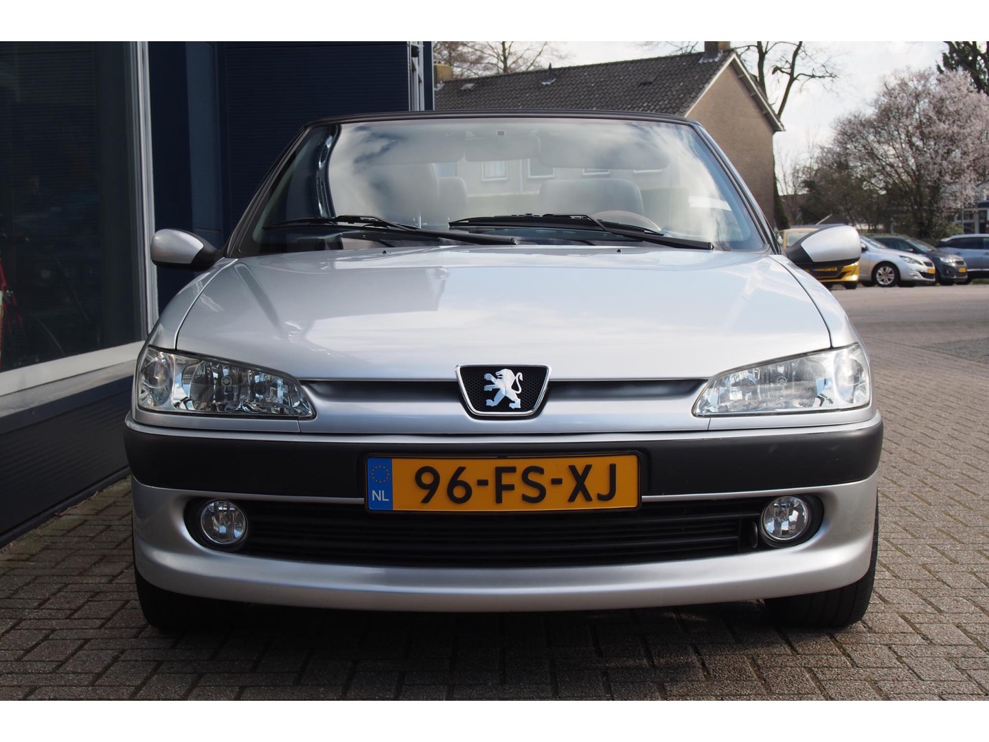 Peugeot