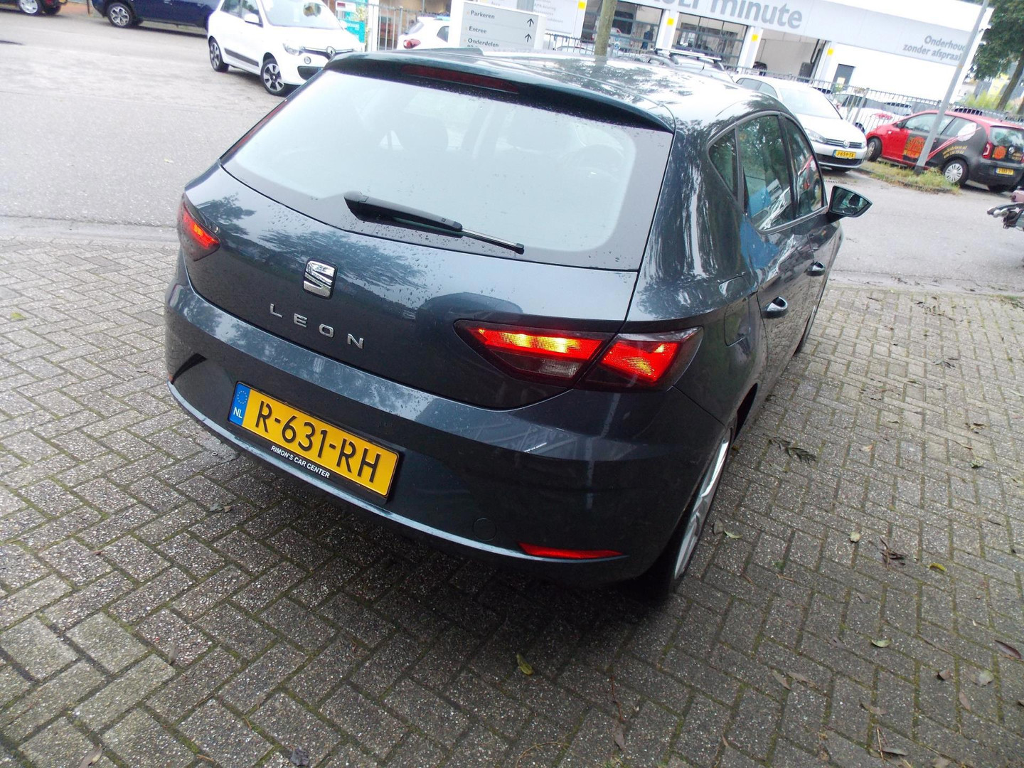SEAT SEAT