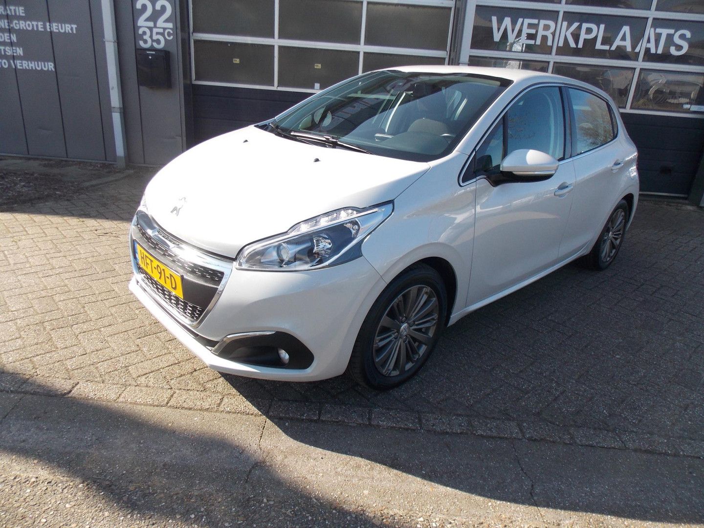 Peugeot