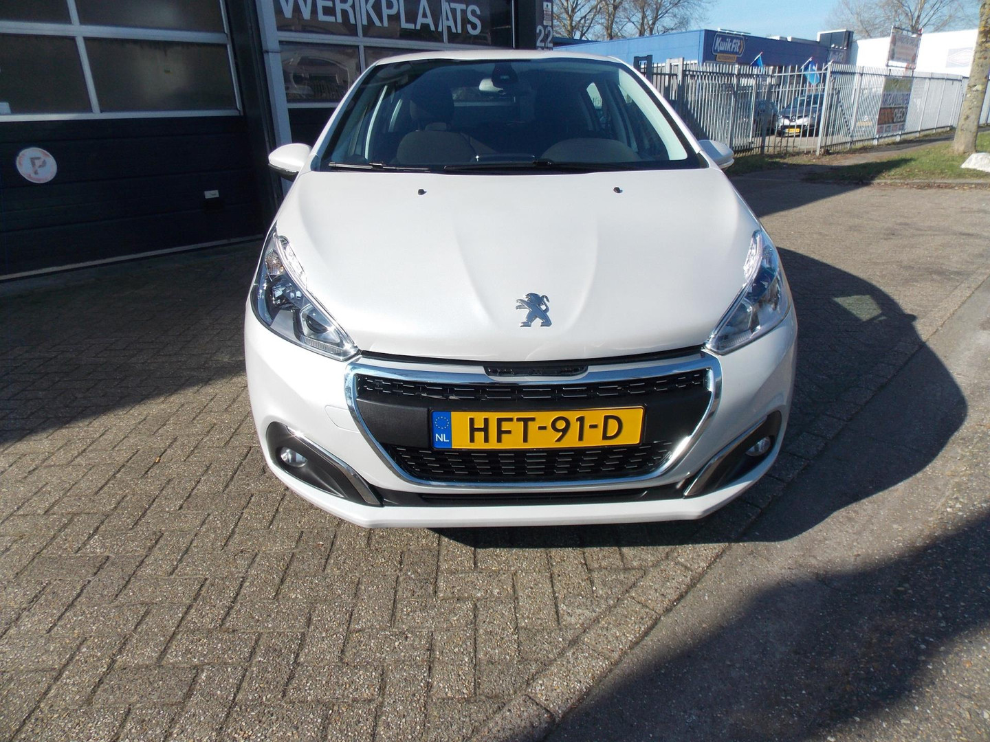 Peugeot