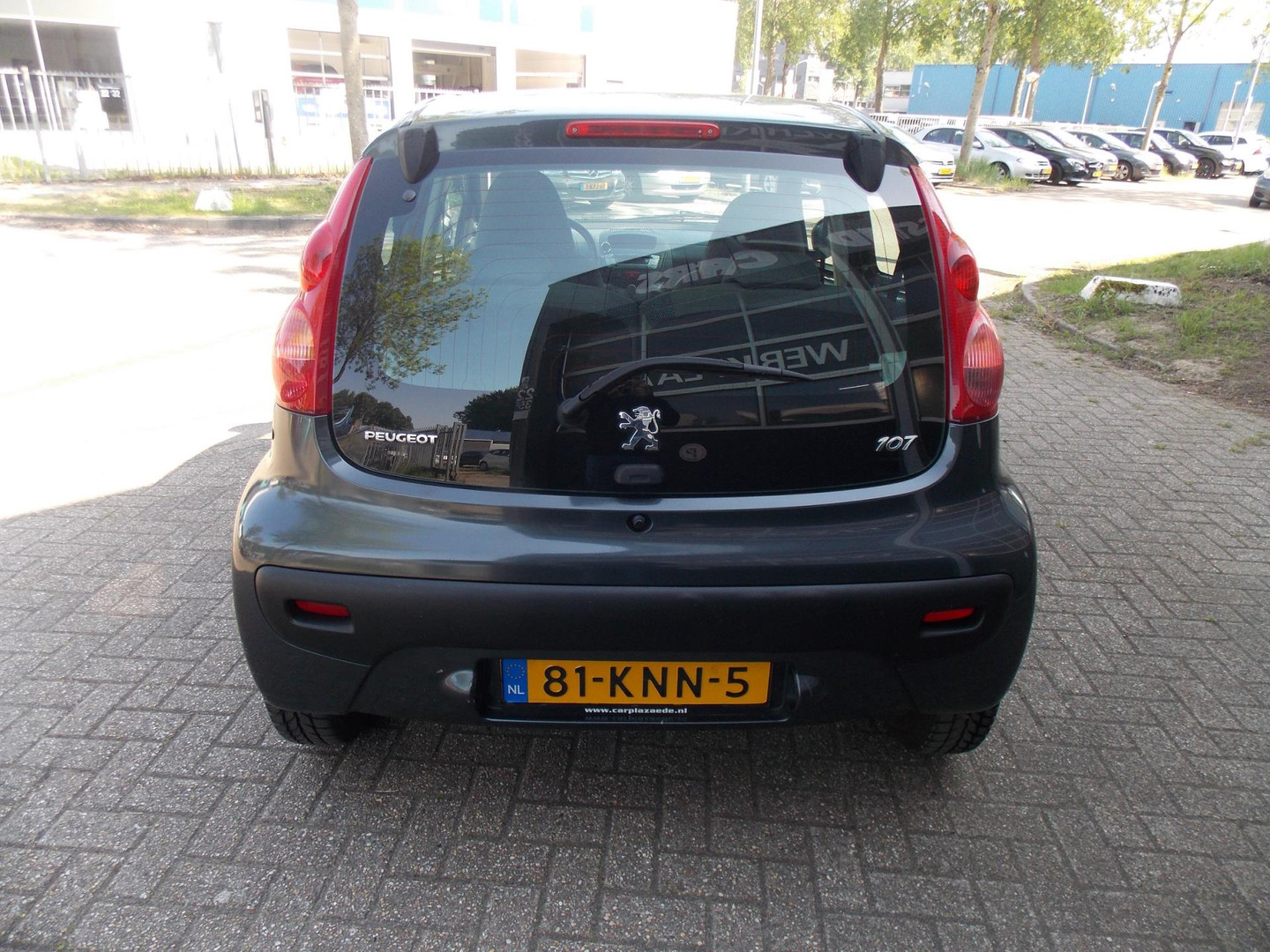 Peugeot