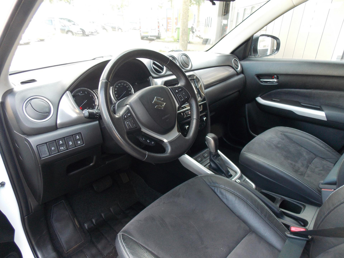 Suzuki Suzuki