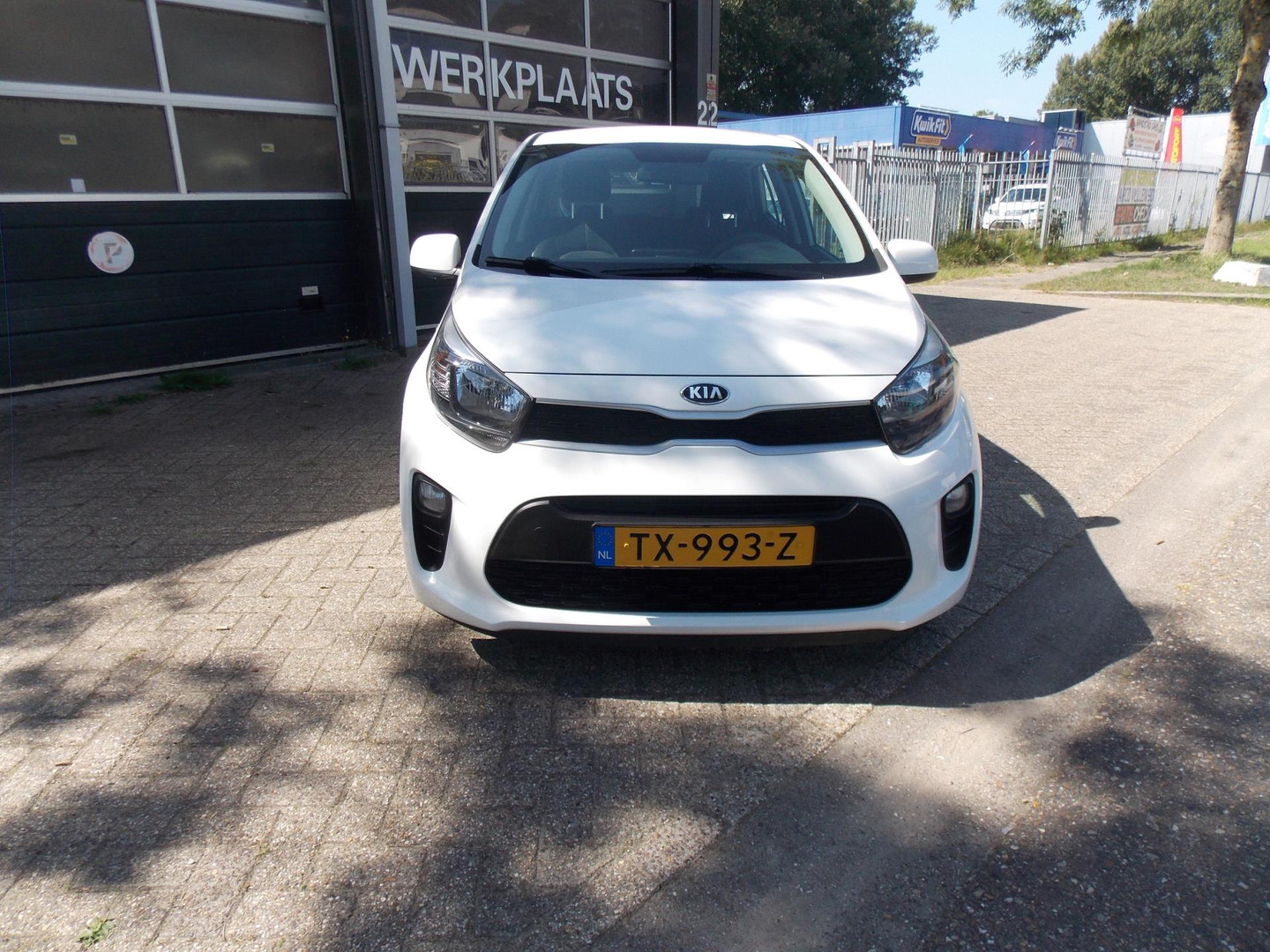 Kia