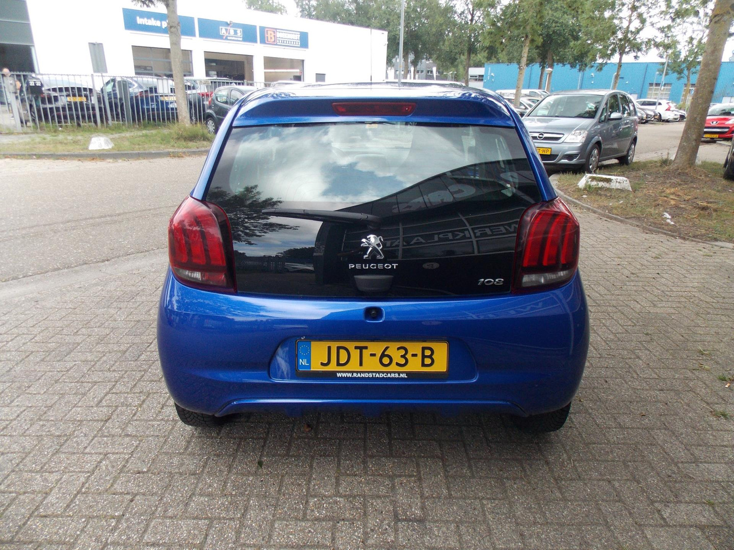 Peugeot