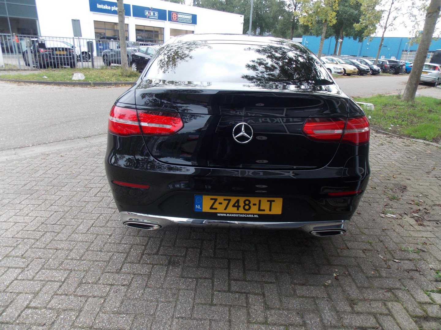 Mercedes-Benz Mercedes-Benz